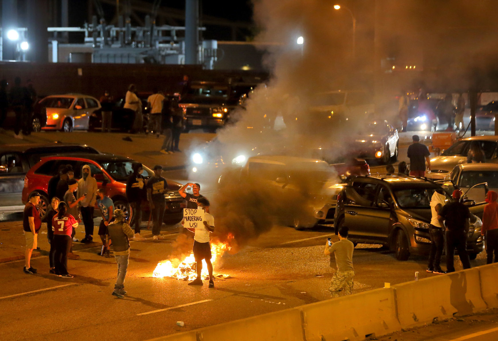 Protesters march St. Louis streets in solidarity with Minneapolis